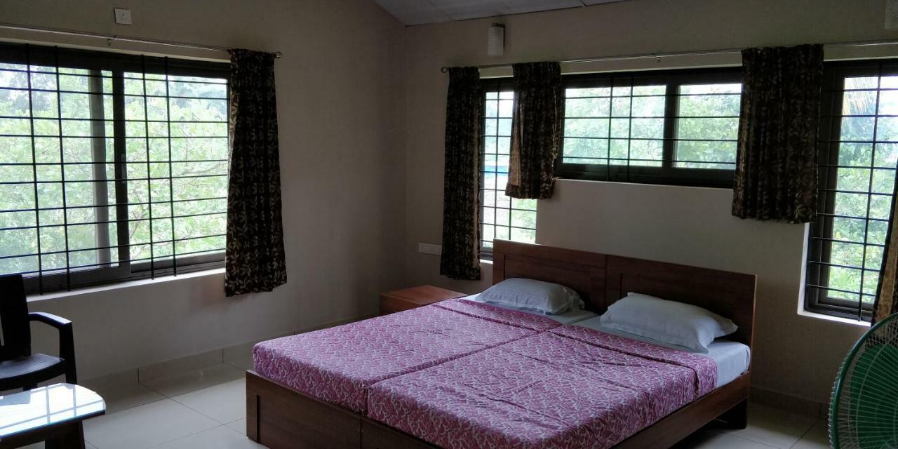 Sugamya Farm Guesthouse Sagar  Extérieur photo